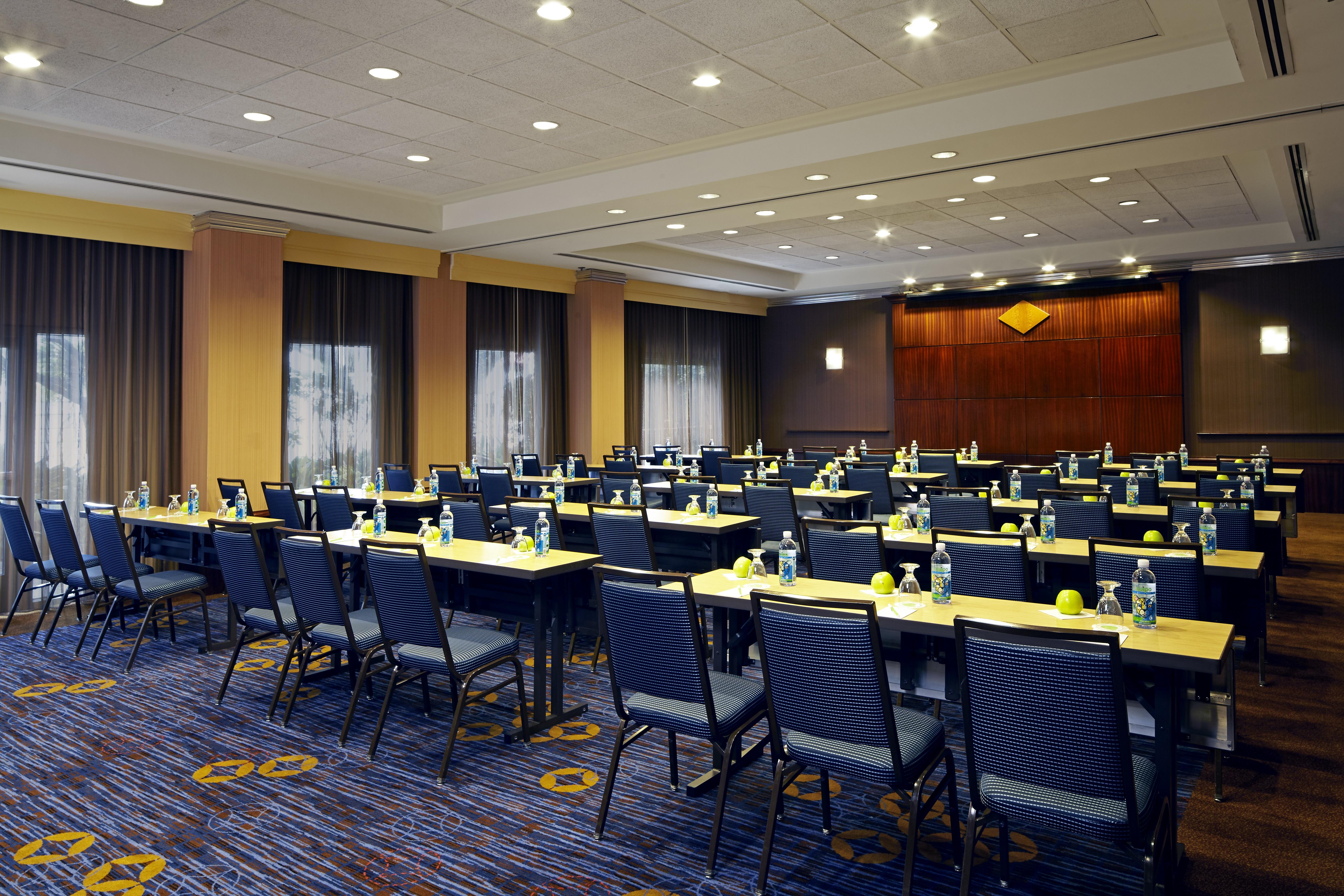 Courtyard By Marriott Los Angeles Lax / Century Boulevard Dış mekan fotoğraf