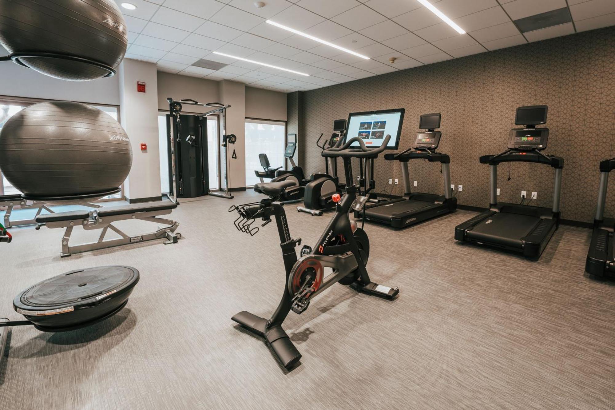 Courtyard By Marriott Los Angeles Lax / Century Boulevard Dış mekan fotoğraf