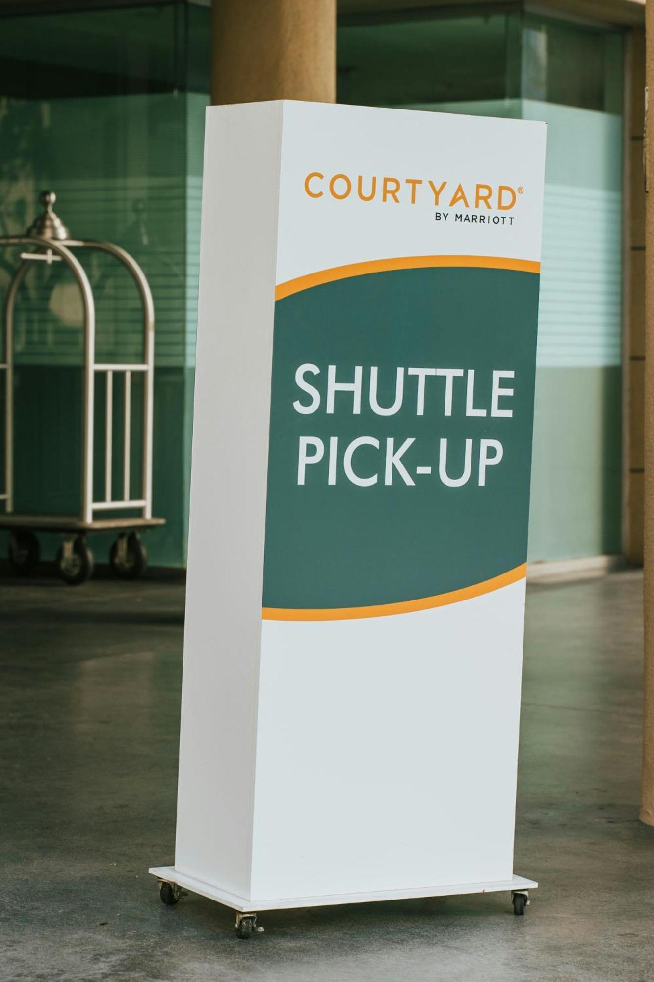 Courtyard By Marriott Los Angeles Lax / Century Boulevard Dış mekan fotoğraf